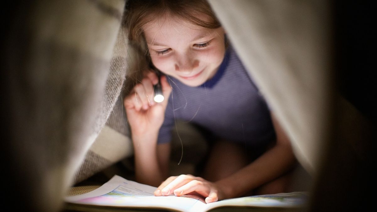 How To Make the Best Cushion Fort With Your Kids